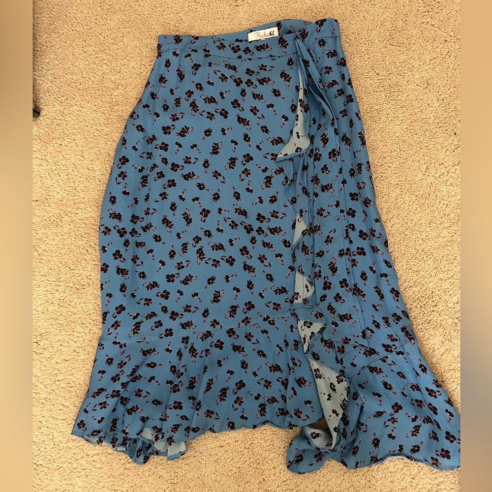 Parker, Size 0, Blue floral midi skirt